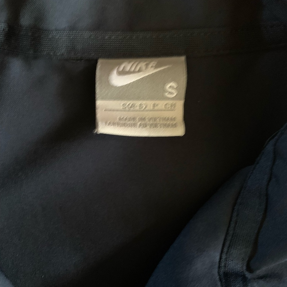 NIKE - Classic Track Jacket - Sz S. EUC - Picture 4 of 11